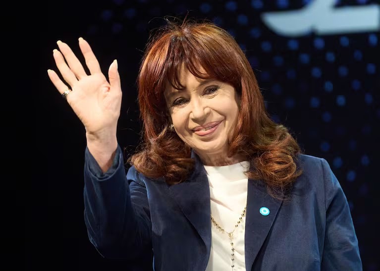 Justicia ordena decomiso récord a Cristina Fernández por corrupción