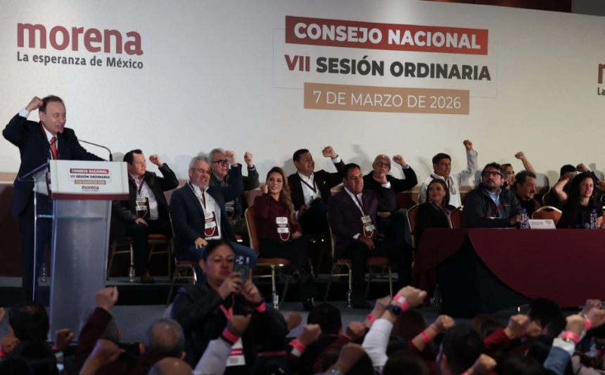 Sheinbaum exige a aspirantes de Morena renunciar a cargos públicos