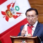 José María Balcázar asume presidencia interina de Perú