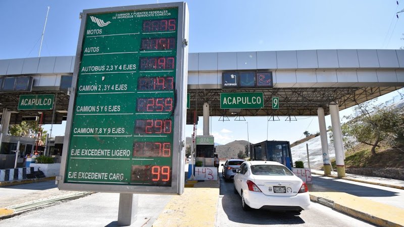 Capufe sube tarifas de casetas hasta 4.6% en rutas clave