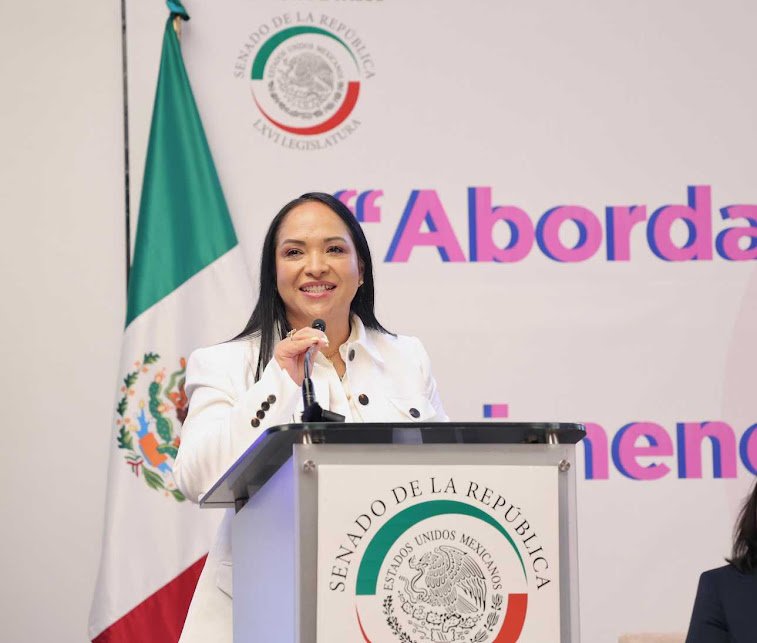 Senado promueve mejores políticas para menopausia y climaterio